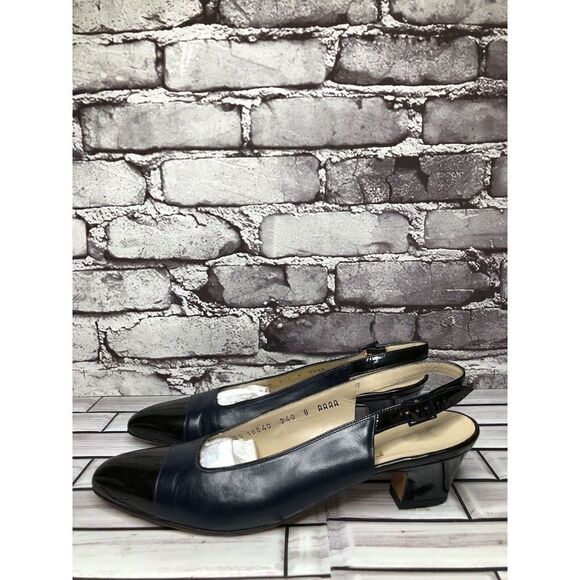 Salvatore Ferragamo Blue Leather Cap Toe Slingback Pumps Heels Women Sz 8AAAA US - Picture 1 of 16